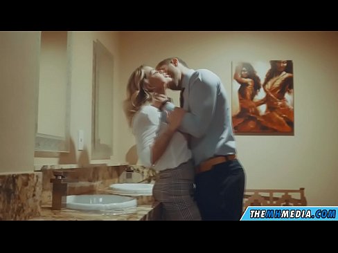 ❤️ Büyük memeli bir sarışın seni umumi tuvalette baştan çıkardığında ❤❌ Süper seks tr.pornoboden.ru ❌